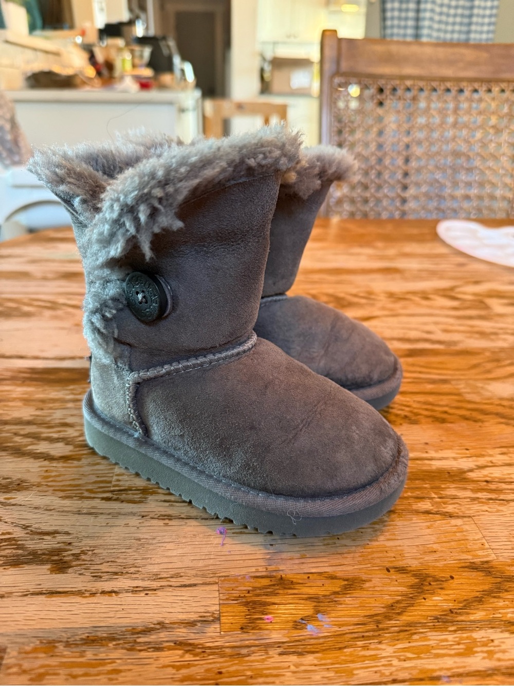 Grey Toddler Uggs (size 8)